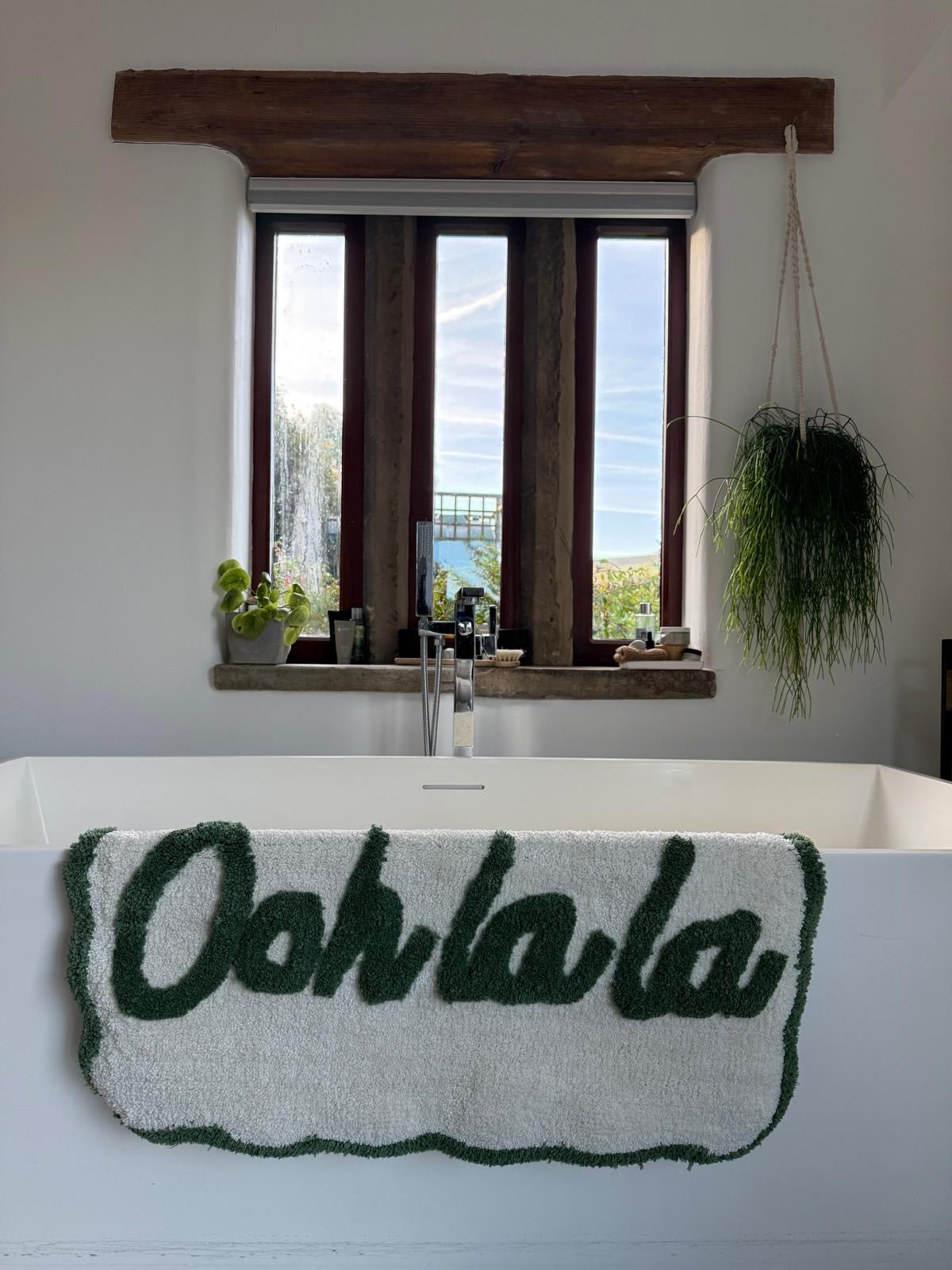 Ooh LaLa Scallop Bath Mat