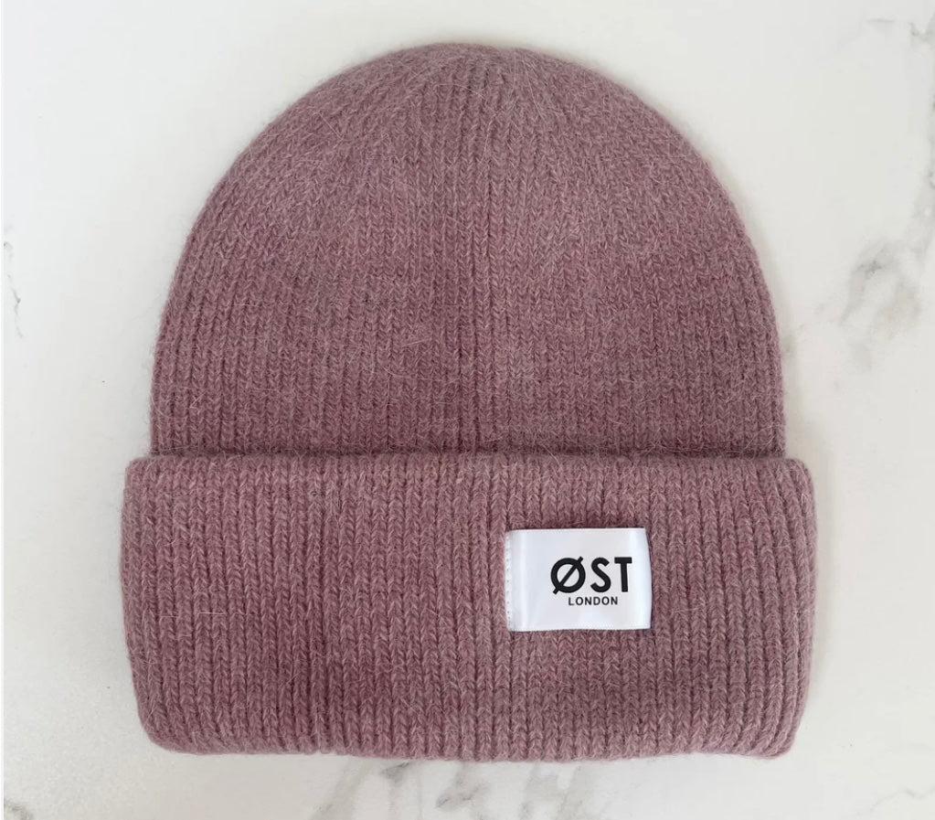 Angora Beanie - dusty Rosa