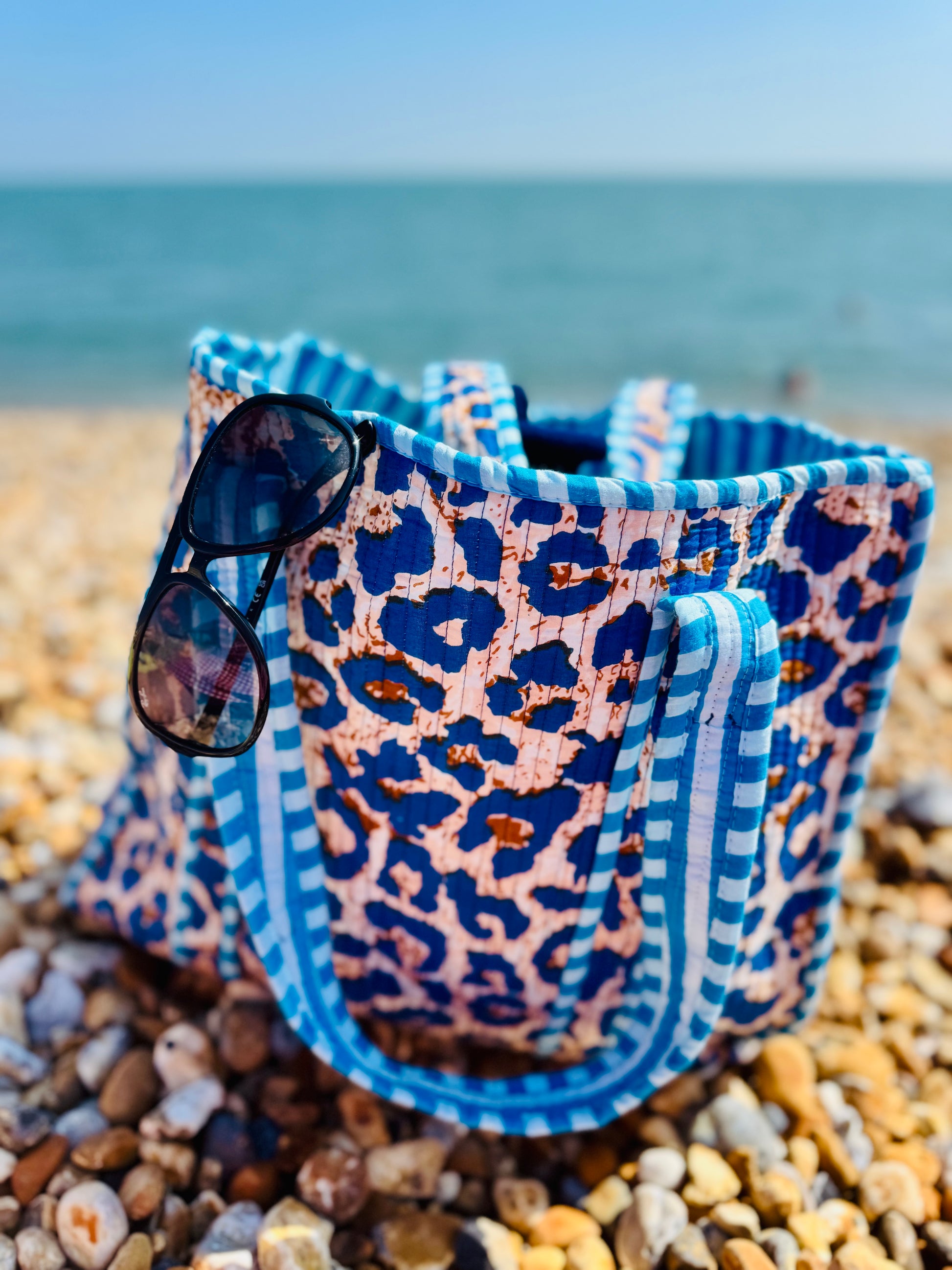 Reversible quilted cotton Tote Bag- Leopard Print