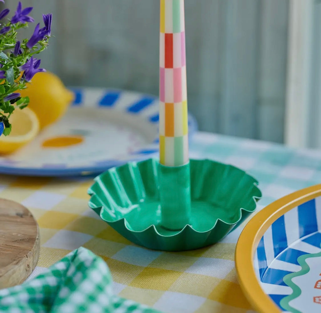 Metal scallop edge candle holder