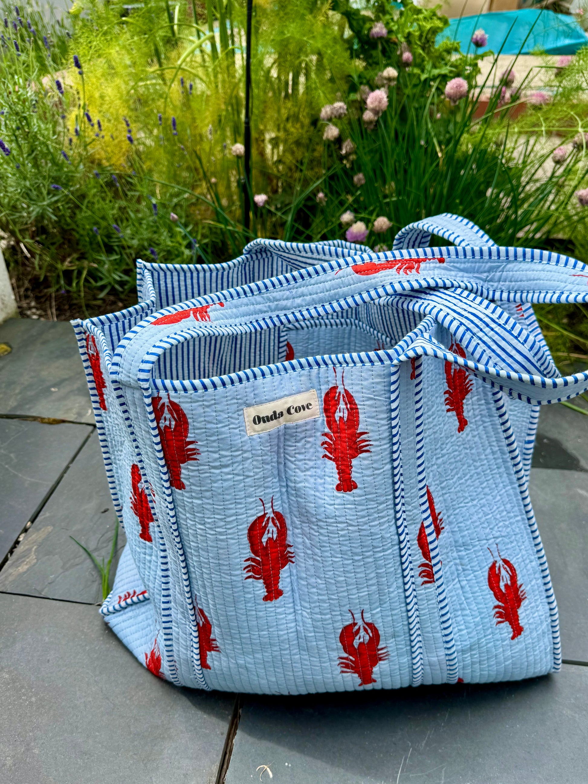 Block printed reversible quilted tote bags