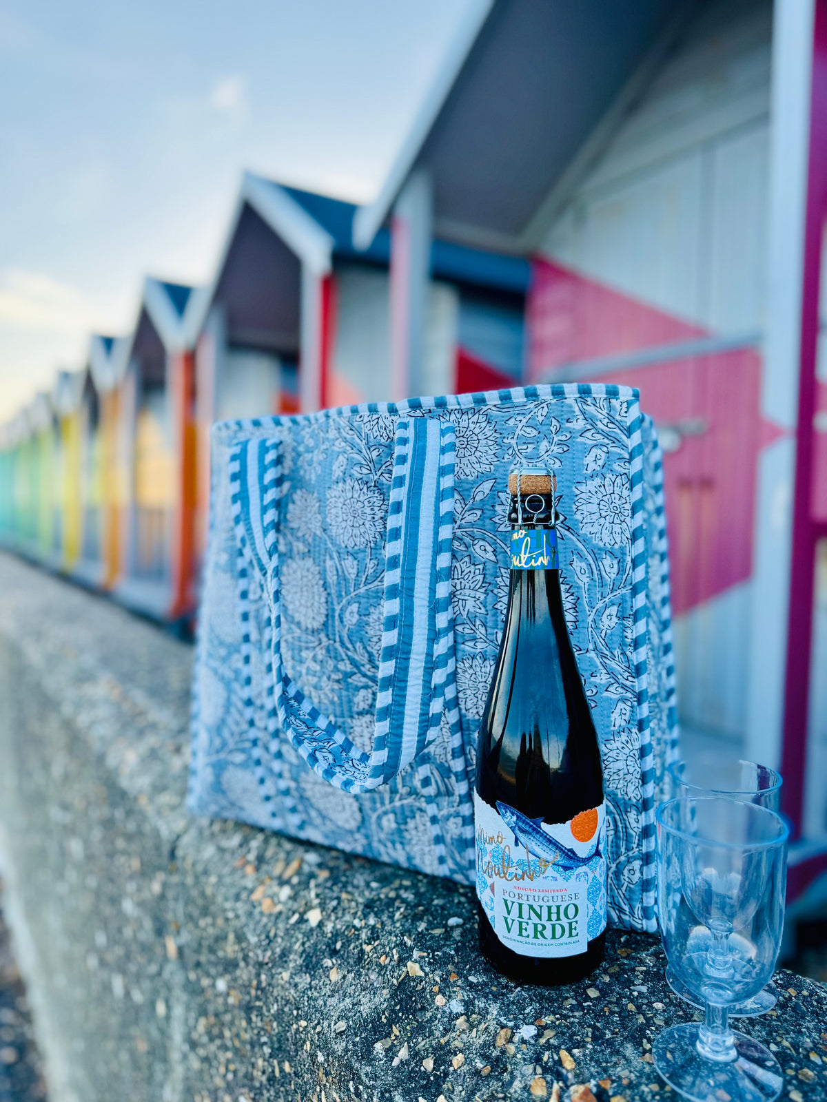 Reversible quilted cotton Tote Bag - Flower theme with stripy inside