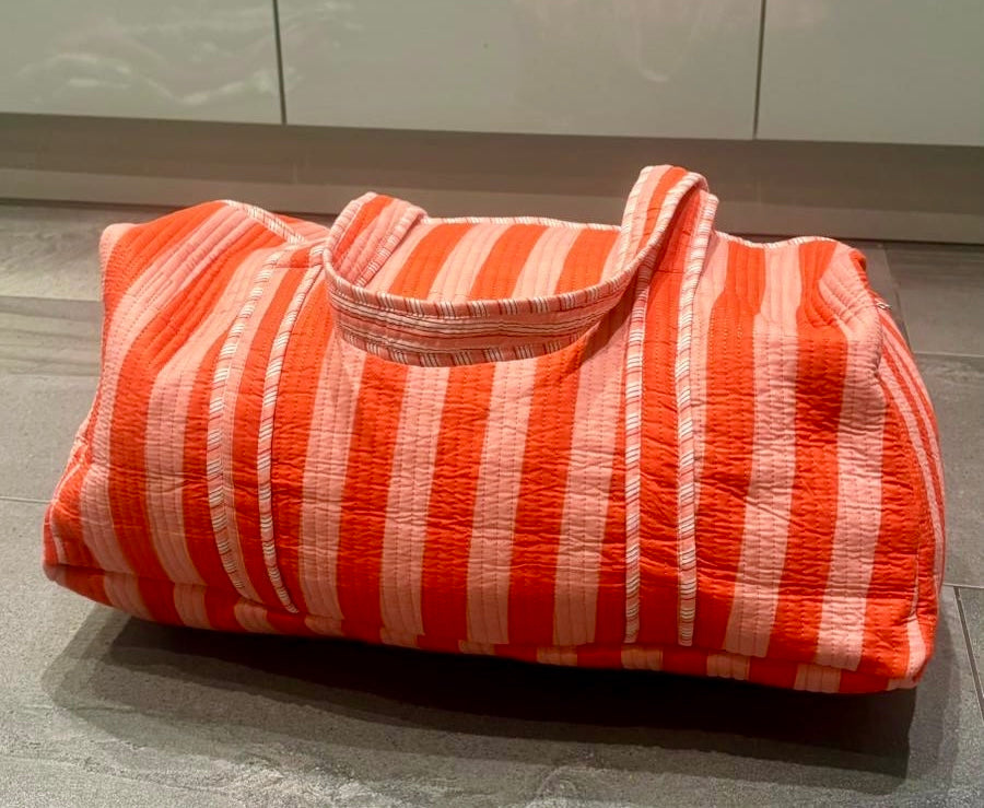 Weekend bag - pink and red stripe