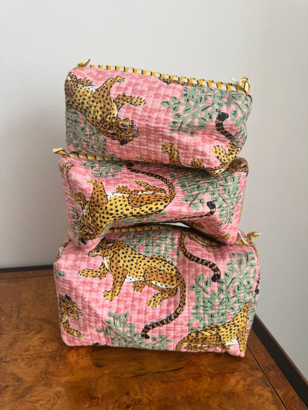 Cosmetic pouches various sizes - Leopard print