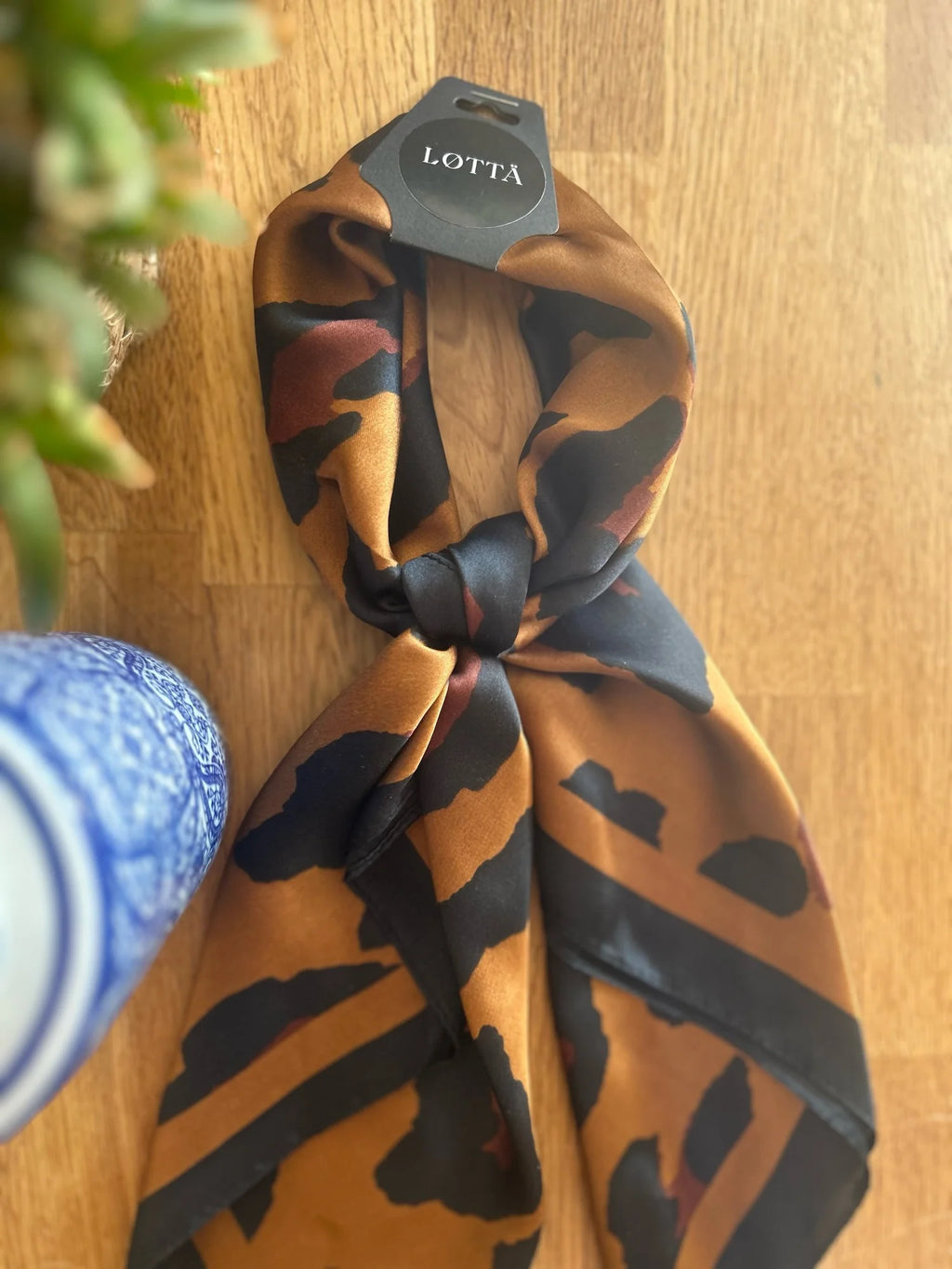 Bold Leopard Neck Scarf