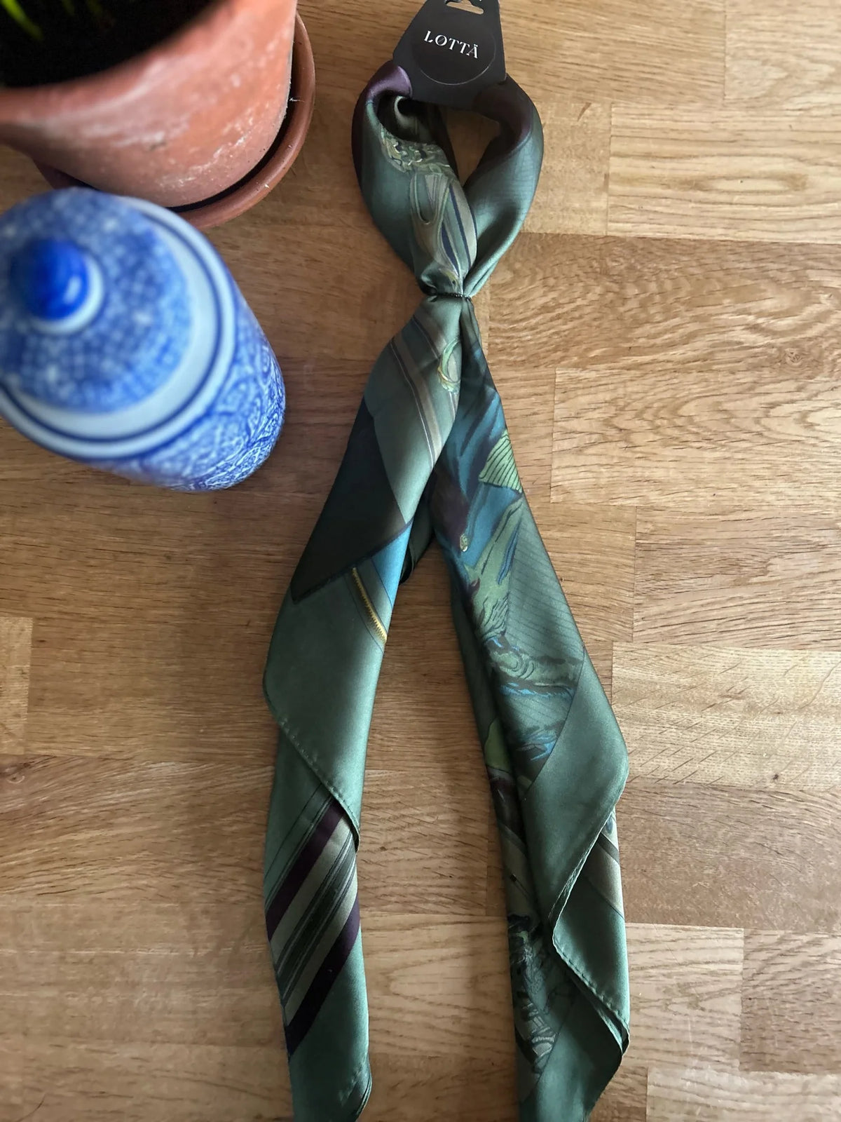 Moss Green Toned Neck Scarf