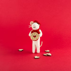 Mouse with Jammy Dodger Biscuit